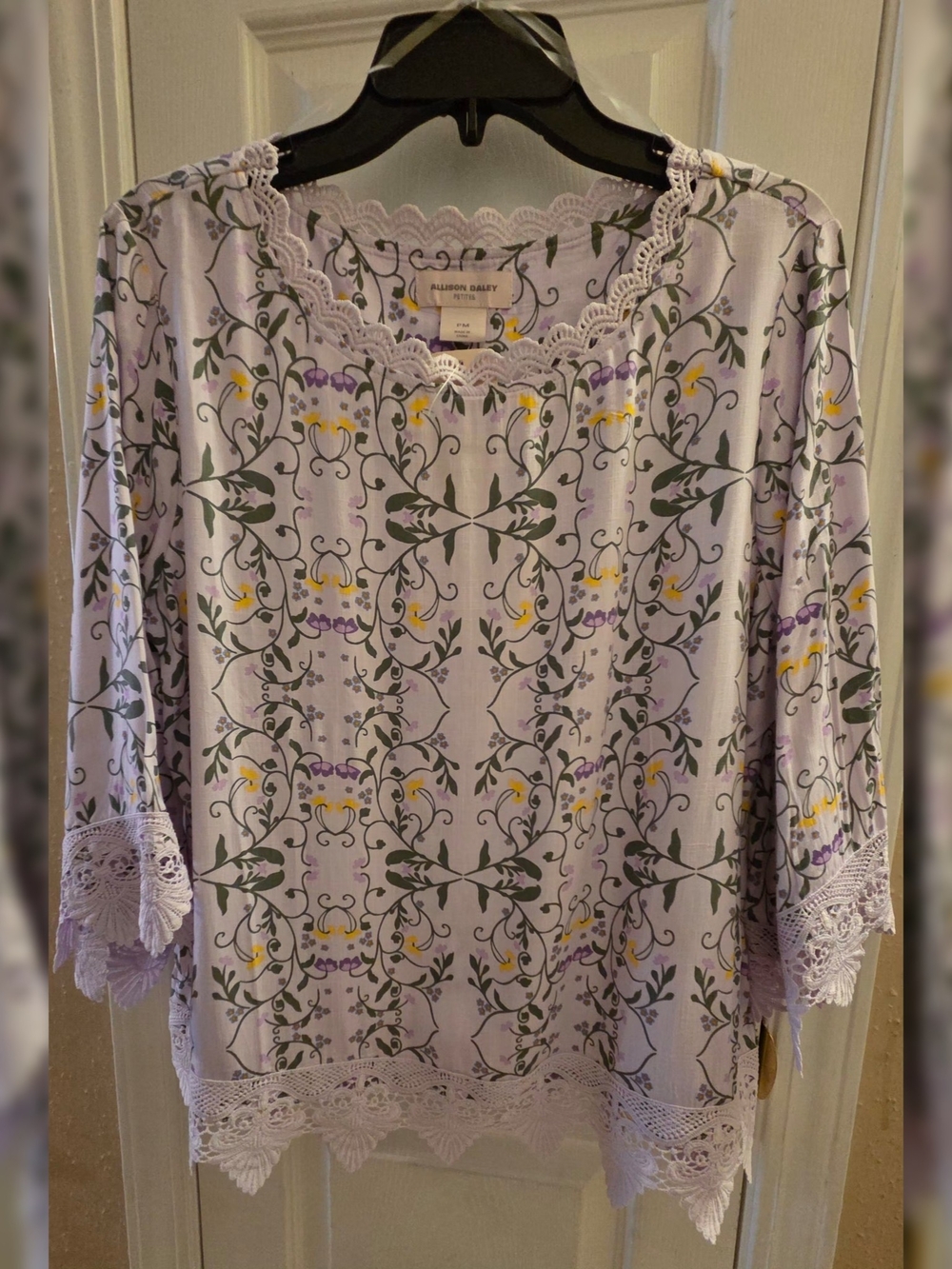 3PCS 1 Allison Daley Lavender Floral Lace-Trim Top And 2pcs Westbound BLOUSES